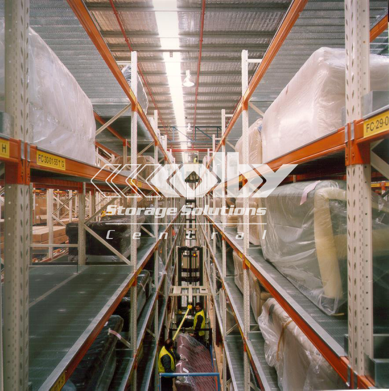 CColby-Narrow-Aisle-06